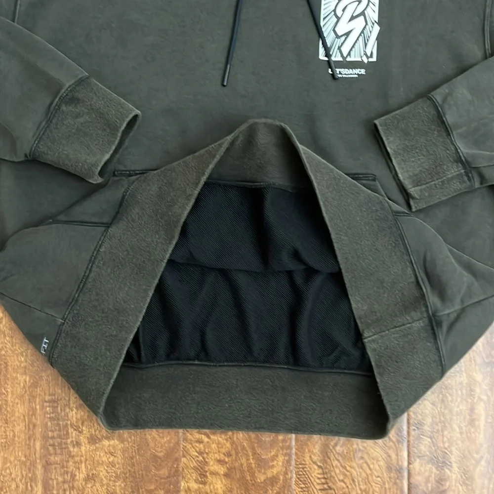 Jordan Zion Performance Pullover Hoodie Size L
